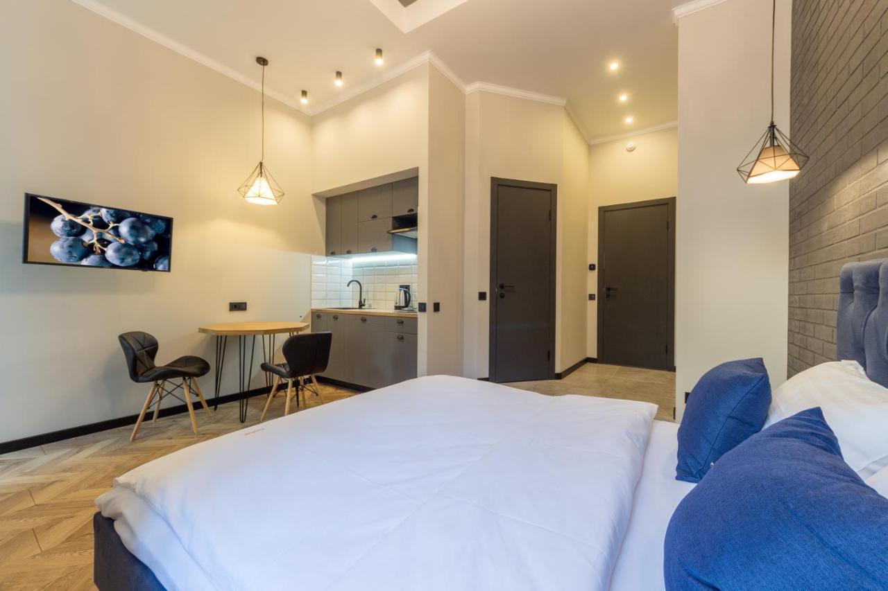 Dayflat Apartments Maidan Area Kyiv Eksteriør billede