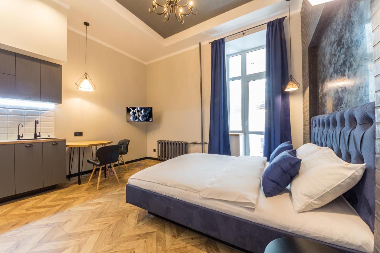 Dayflat Apartments Maidan Area Kyiv Eksteriør billede