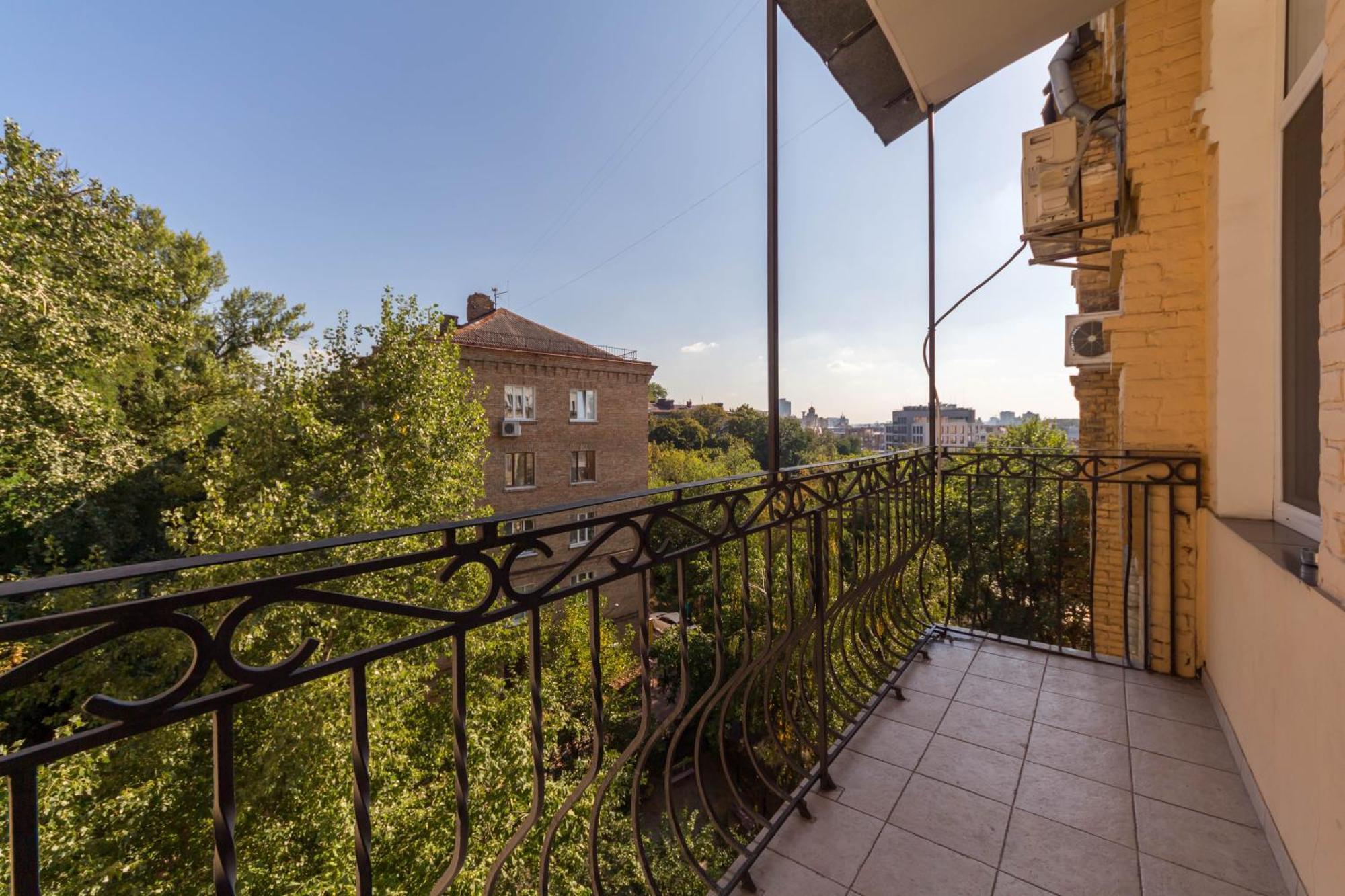 Dayflat Apartments Maidan Area Kyiv Eksteriør billede