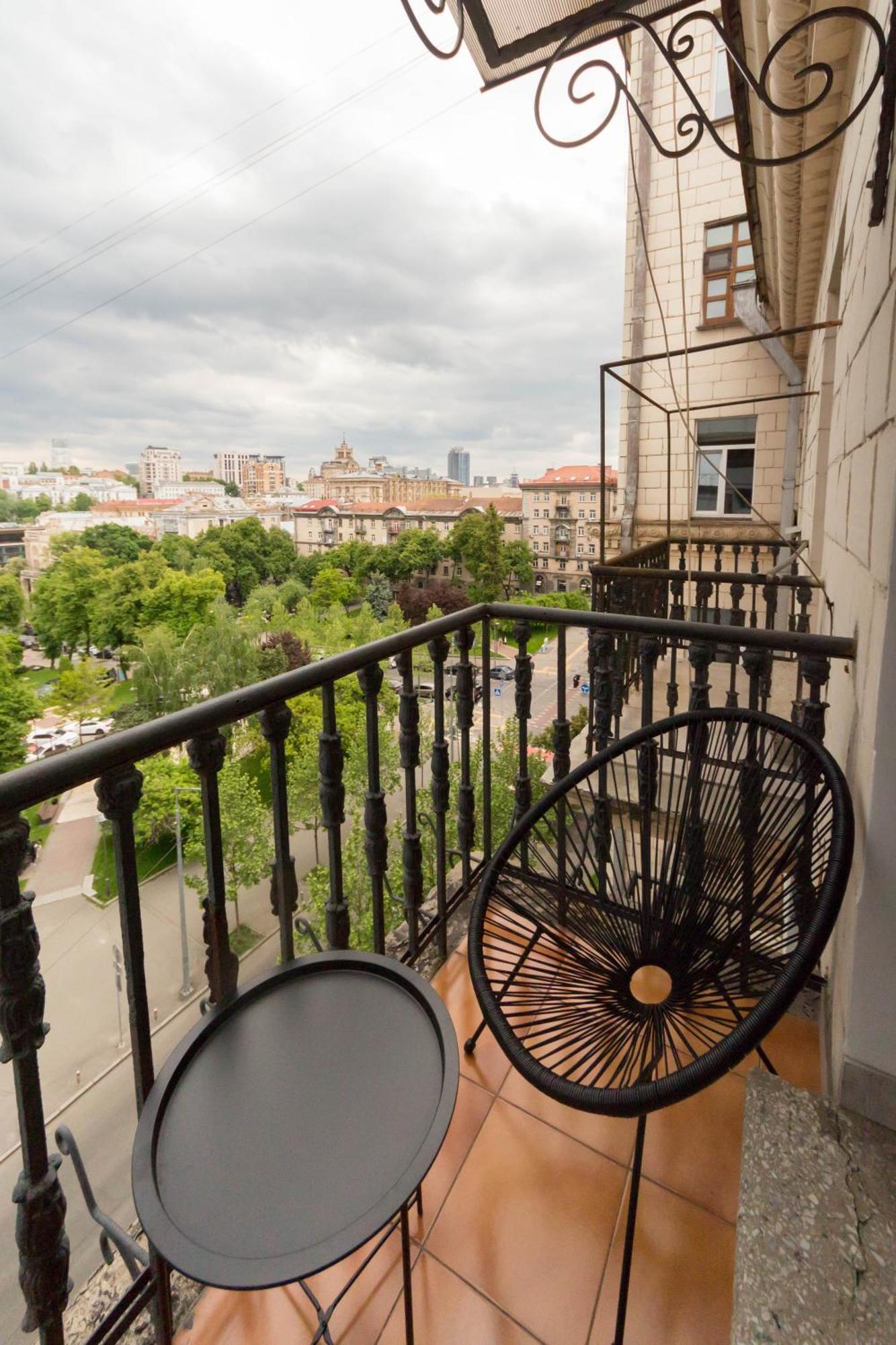 Dayflat Apartments Maidan Area Kyiv Eksteriør billede